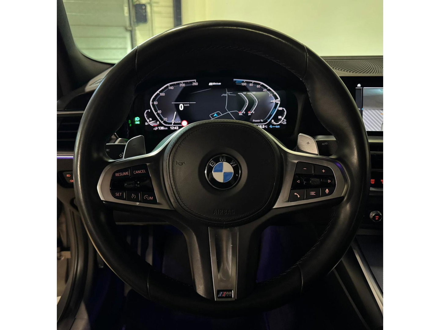 BMW 3-serie 330e M-PAKKET PANO KEYLESS CAM
