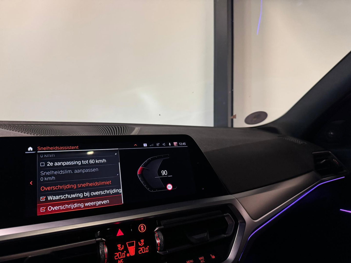 BMW 3-serie 330e M-PAKKET PANO KEYLESS CAM