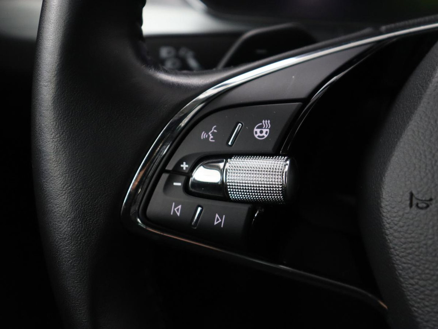 Škoda Superb 1.4 TSI iV Business Edition | SOH 92,3% | Stoelverwarming | Virtual Cockpit | Adaptive cruise | Camera | Carplay | Navigatie | Full LED | Parkeerhulp | PHEV | Plug In