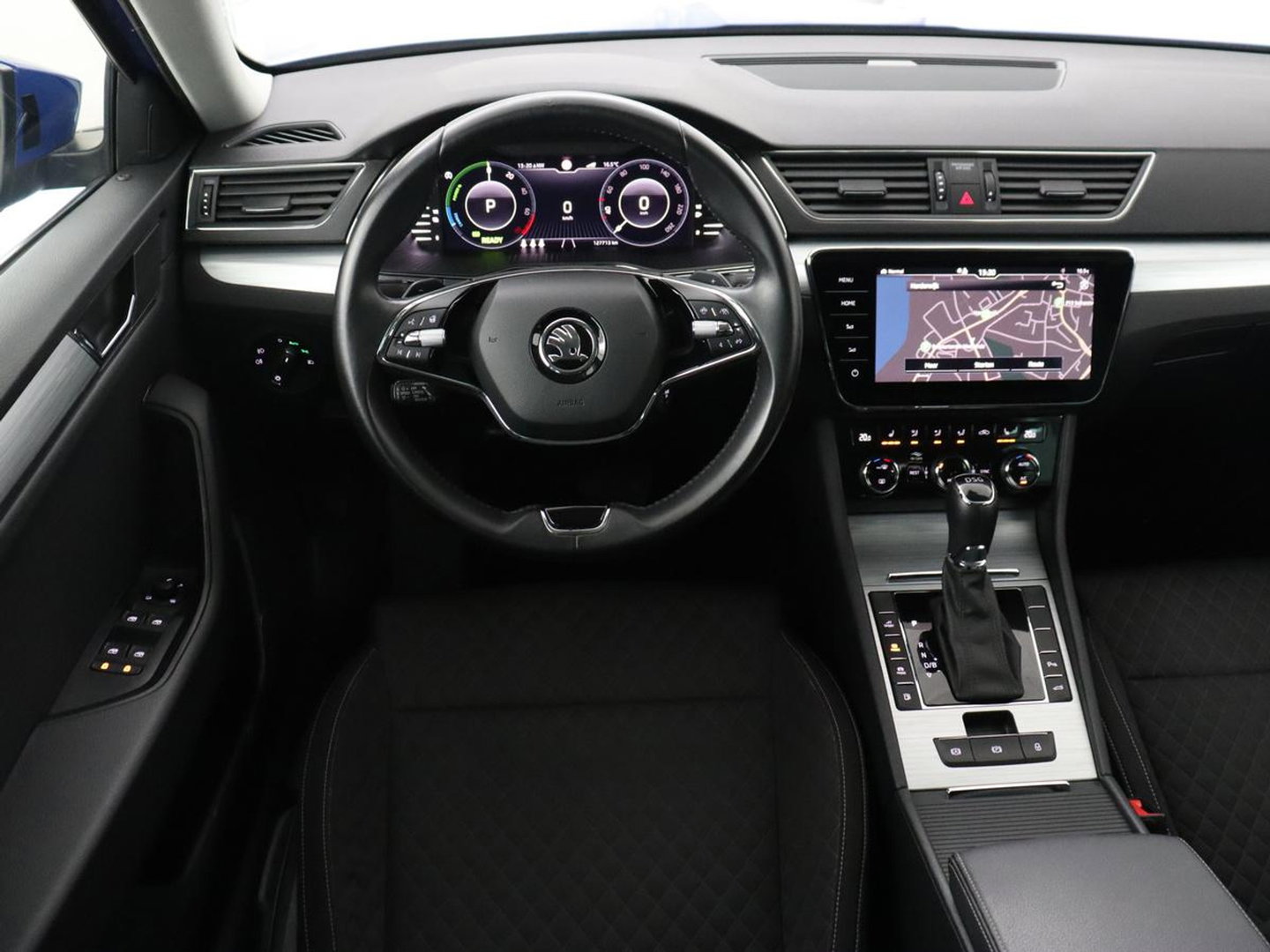 Škoda Superb 1.4 TSI iV Business Edition | SOH 92,3% | Stoelverwarming | Virtual Cockpit | Adaptive cruise | Camera | Carplay | Navigatie | Full LED | Parkeerhulp | PHEV | Plug In