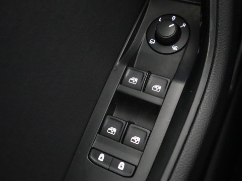 Škoda Superb 1.4 TSI iV Business Edition | SOH 92,3% | Stoelverwarming | Virtual Cockpit | Adaptive cruise | Camera | Carplay | Navigatie | Full LED | Parkeerhulp | PHEV | Plug In