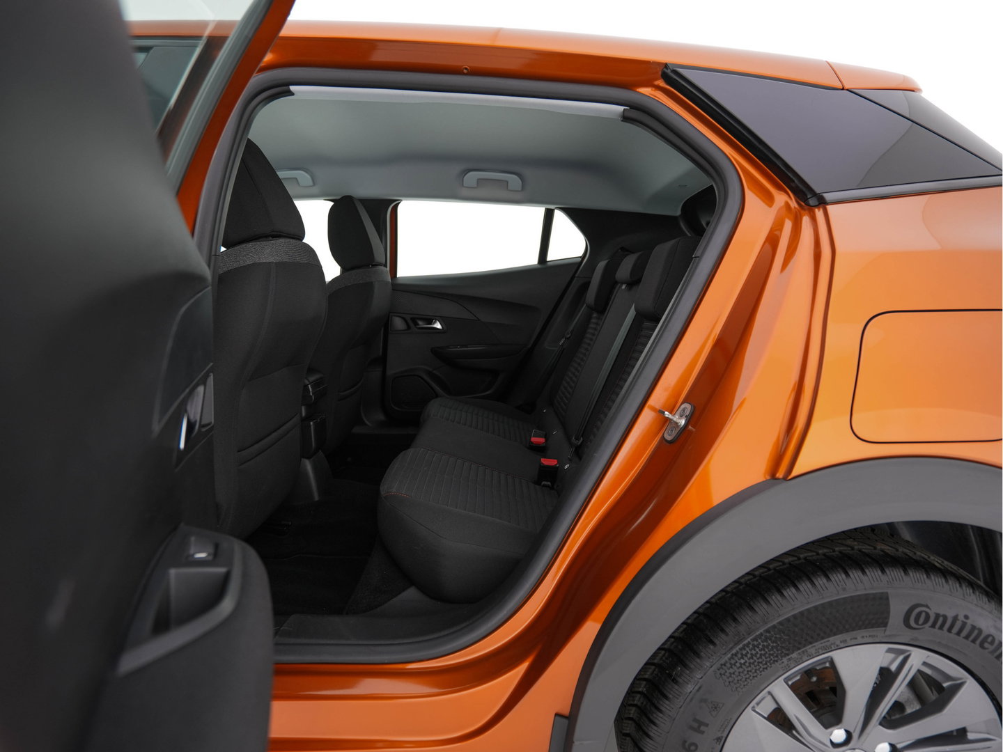 Peugeot 2008 1.2 PureTech Blue Lease Active (INCL-BTW) Aut. *FULL-LED | NAVI-FULLMAP | DIGI-COCKPIT | HEATED-SPORTSEATS | CAMERA | SHIFTPADDLES | ECC | PDC | CRUISE | CARPLAY  | TOWBAR | 16"ALU*