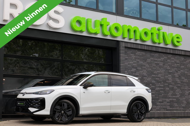 Volkswagen T-Roc - 1.5 eTsi R-Line First Edition | NIEUW MODEL | BTW | CAMERA | ACC | STUURVERWARMING |