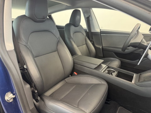 Tesla Model 3 RWD 60 kWh Panoramadak Leder Full-led NAP! 24 Maanden garantie* (Vraag naar de voorwaarden)