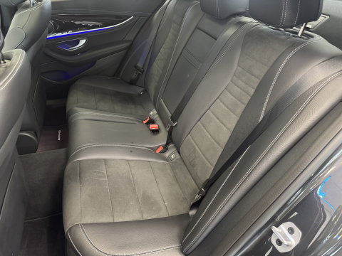 Mercedes-Benz E-Klasse 300 e AMG Line PDC ACC Schuifkanteldak 360 Camera 20 inch