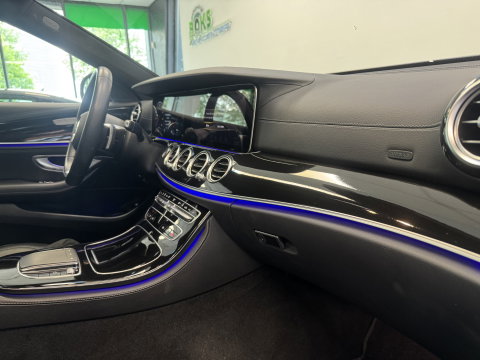 Mercedes-Benz E-Klasse 300 e AMG Line PDC ACC Schuifkanteldak 360 Camera 20 inch