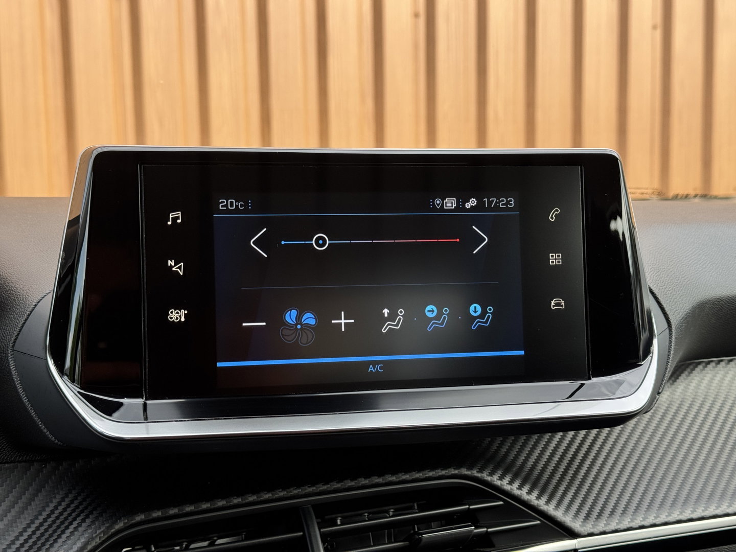 Peugeot 208 1.2 PureTech Active Pack | Origineel Nederlands | Apple Carplay | Android Auto | Lane Assist | Cruise Control | DAB | Navigatie |