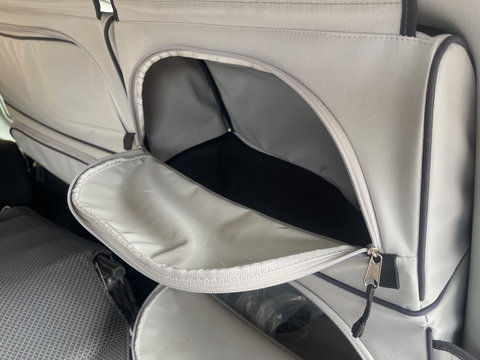 Volkswagen Caddy | Beach | Parkeersensoren | Stoelverwarming | Navigatie | 5 Persoons | Airconditioning | Fietsendrager | Lichtmetaal 16'' |