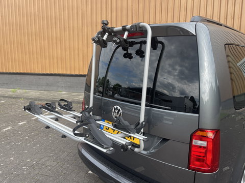Volkswagen Caddy | Beach | Parkeersensoren | Stoelverwarming | Navigatie | 5 Persoons | Airconditioning | Fietsendrager | Lichtmetaal 16'' |