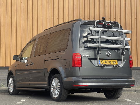 Volkswagen Caddy | Beach | Parkeersensoren | Stoelverwarming | Navigatie | 5 Persoons | Airconditioning | Fietsendrager | Lichtmetaal 16'' |