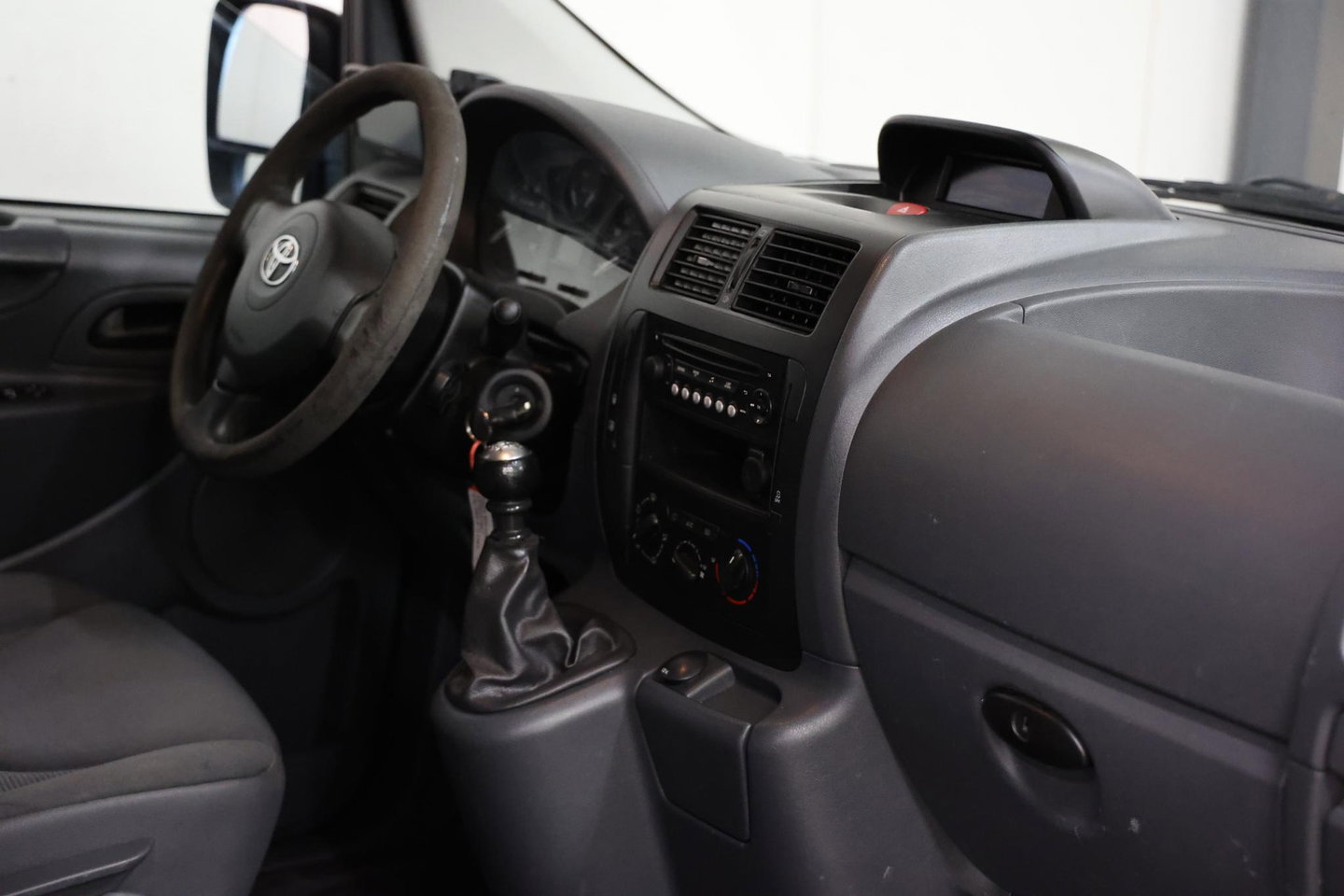 Toyota ProAce 2.0D L2H1 130 PK LANG AIRCO TREKHAAK