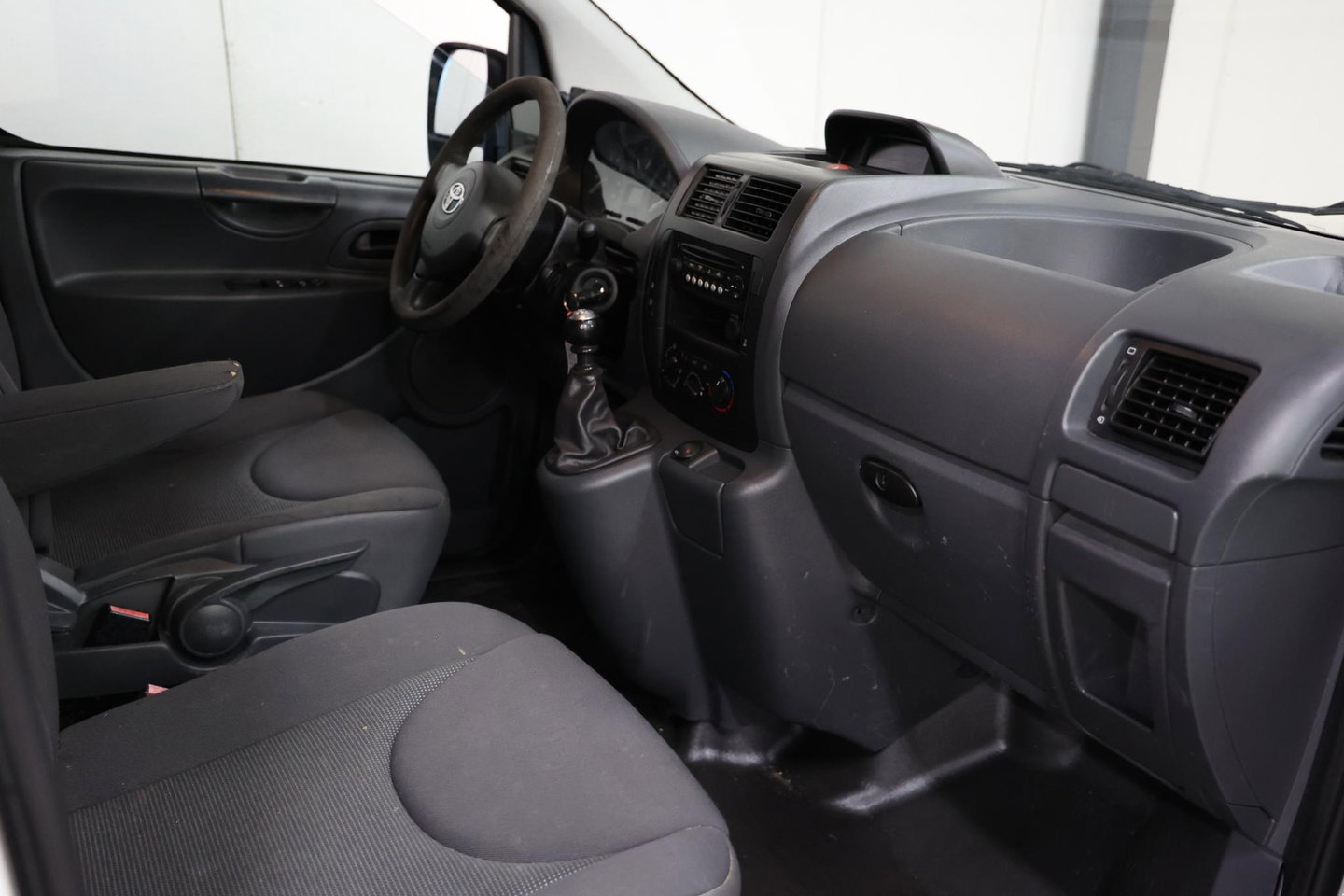 Toyota ProAce 2.0D L2H1 130 PK LANG AIRCO TREKHAAK