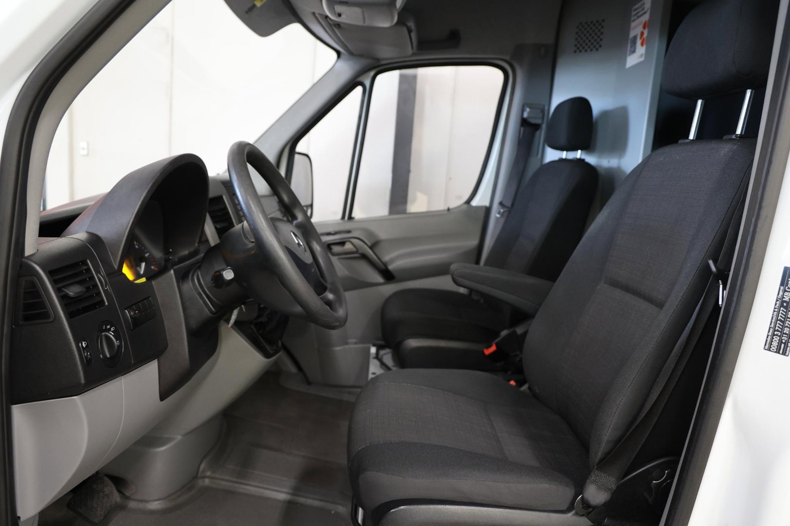 Mercedes-Benz Sprinter L3H2 AUTOMAAT POST NL SCHAPPEN EURO 6