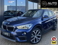 BMW X1 - sDrive18i High Executive | NL AUTO | Automaat | Achteruitrijcamera | Navigatie | Parkeersensoren Voor en Achter | Lederen Bekleding | Stoelverwarming | Elektrische Achterklep | 2 Sleutels |