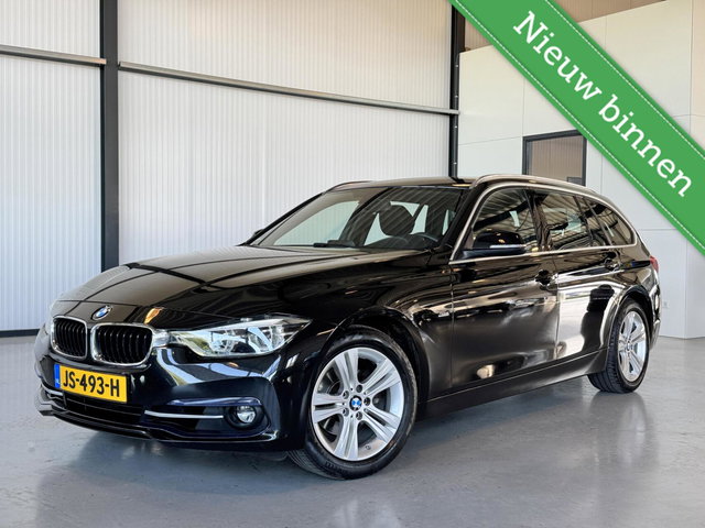 BMW 3 Serie - Touring 320i Centennial Executive Sport Line