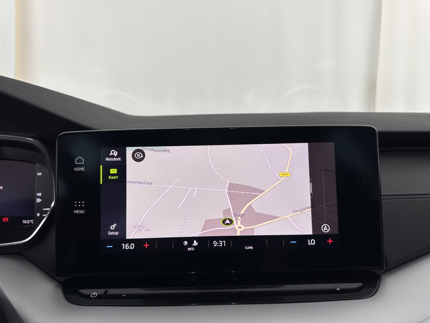 Škoda Octavia Combi 1.0 TSI Sport Business (INCL-BTW) *DIGI-COCKPIT | SPORTSEATS | NAVI-FULLMAP | PRIVACYGLASS | KEYLESS | DAB | ECC | PDC | CRUISE | TOWBAR | 17''ALU*