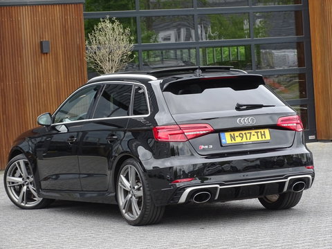 Audi A3 Sportback 2.5 TFSI RS3 Quattro 400PK / KERAMISCH / B&O