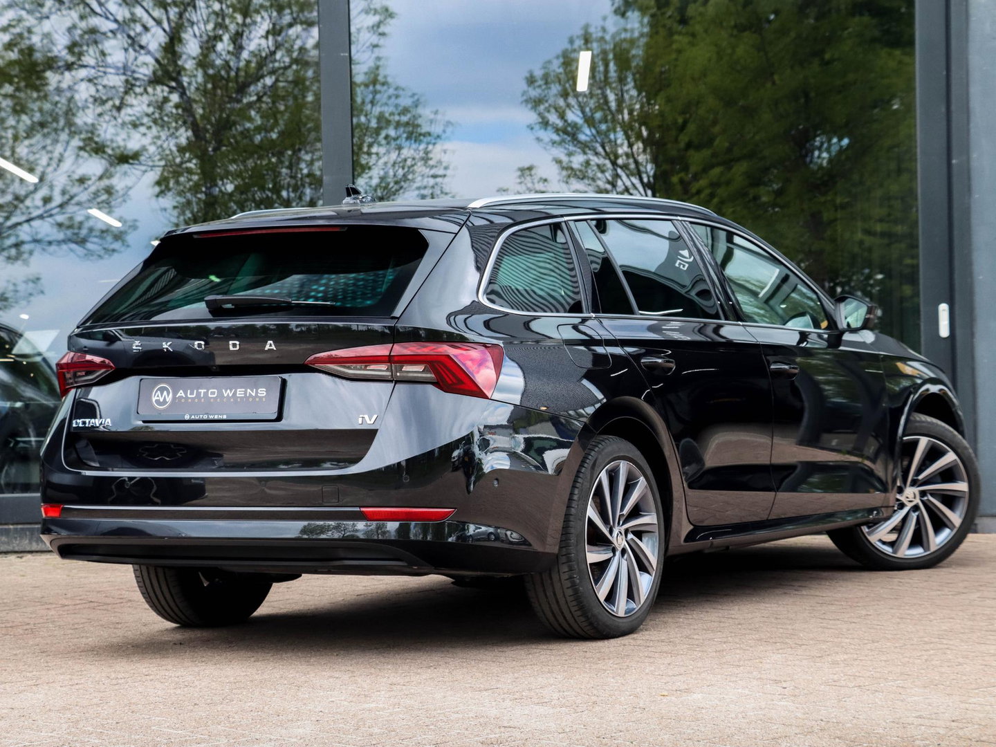 Škoda Octavia Combi 1.4 TSI iV PHEV Business Edition Plus