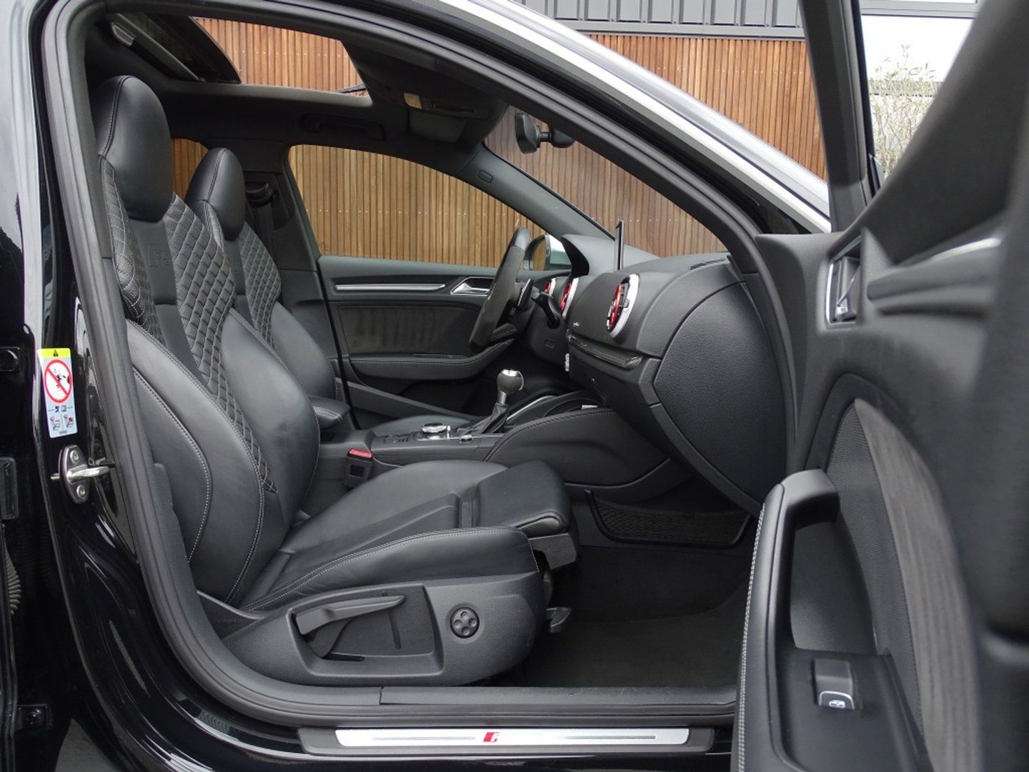 Audi A3 Sportback 2.5 TFSI RS3 Quattro 400PK / KERAMISCH / B&O