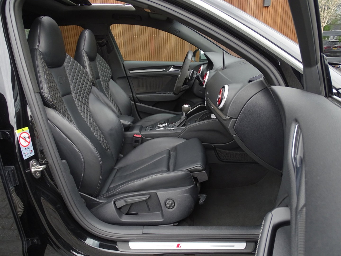 Audi A3 Sportback 2.5 TFSI RS3 Quattro 400PK / KERAMISCH / B&O