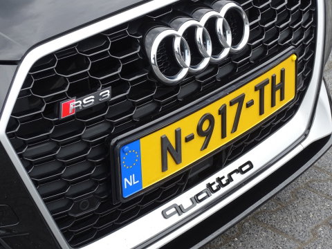 Audi A3 Sportback 2.5 TFSI RS3 Quattro 400PK / KERAMISCH / B&O