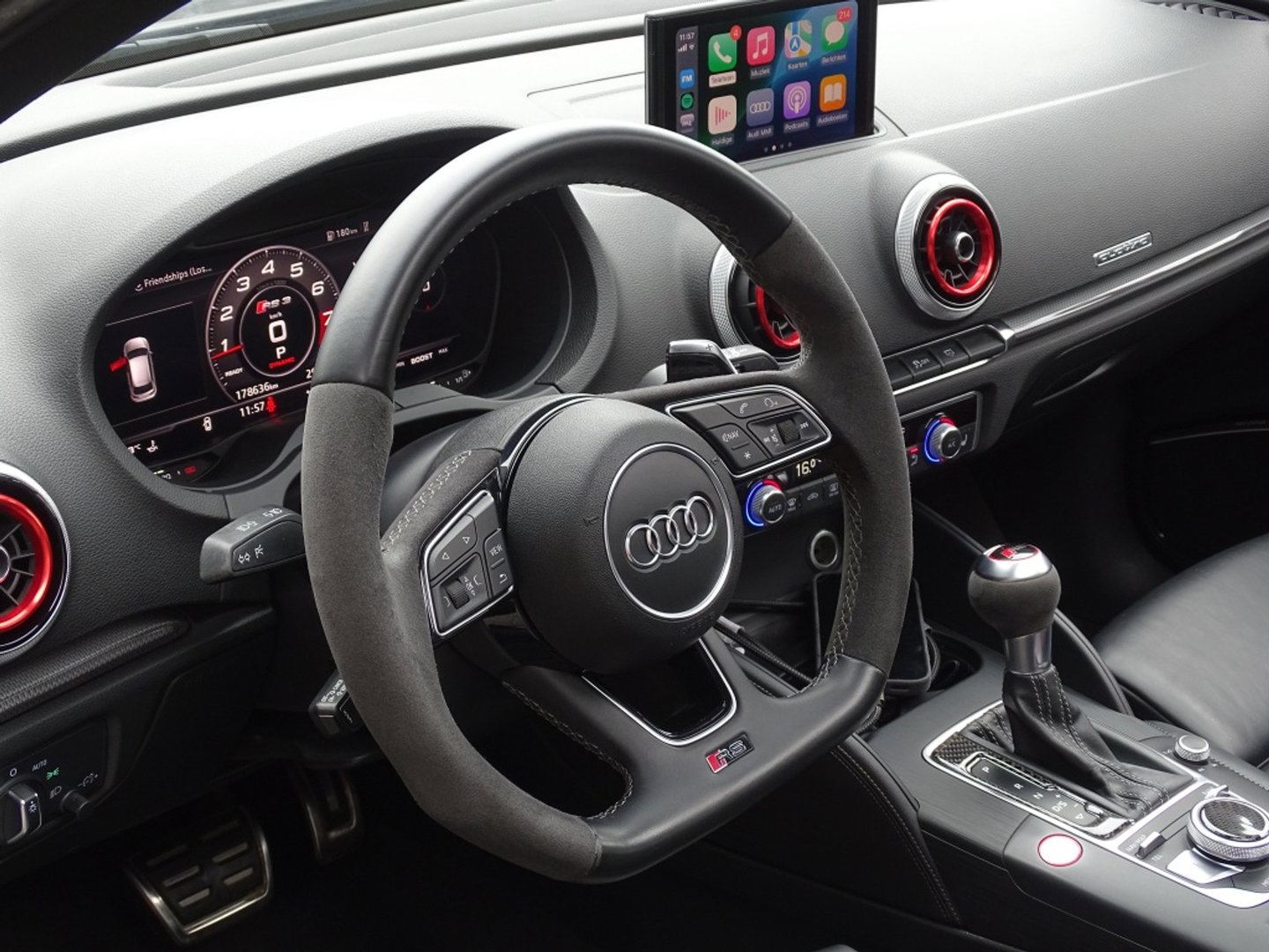 Audi A3 Sportback 2.5 TFSI RS3 Quattro 400PK / KERAMISCH / B&O