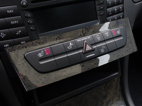 Mercedes-Benz E-Klasse 240 V6 Avantgarde / AMG / unieke conditie