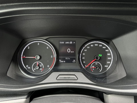 Volkswagen Transporter 2.0 TDI L1H1 Highline DSG Carplay Camera
