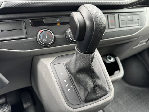 Volkswagen Transporter 2.0 TDI L1H1 Highline DSG Carplay Camera