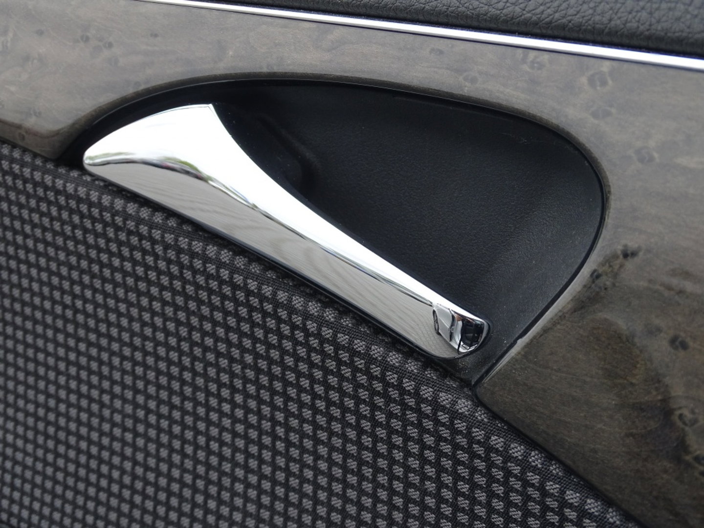 Mercedes-Benz E-Klasse 240 V6 Avantgarde / AMG / unieke conditie