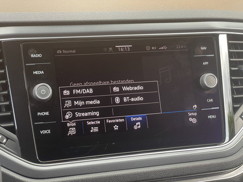 Volkswagen T-Roc Cabrio 1.5 TSI R-Line | Automaat | Lederen bekleding | Apple Carplay | Beats Audio | Navigatie | Keyless | DAB |