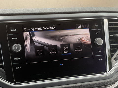 Volkswagen T-Roc Cabrio 1.5 TSI R-Line | Automaat | Lederen bekleding | Apple Carplay | Beats Audio | Navigatie | Keyless | DAB |