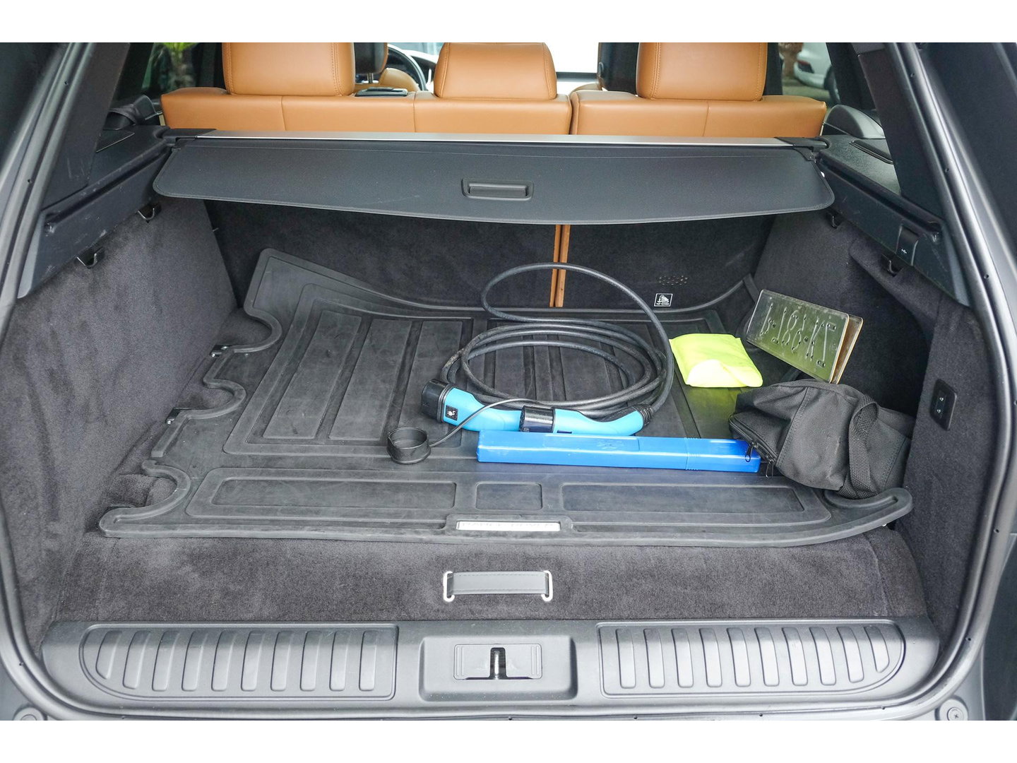 Land Rover Range Rover Sport P400e 404pk HSE Dynamic Panoramadak *BTW* Trekhaak Black pack Meridian 21" LMV
