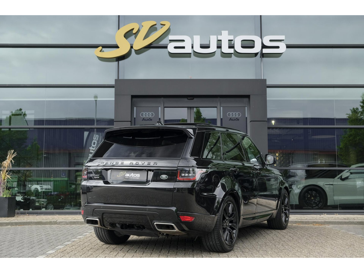 Land Rover Range Rover Sport P400e 404pk HSE Dynamic Panoramadak *BTW* Trekhaak Black pack Meridian 21" LMV