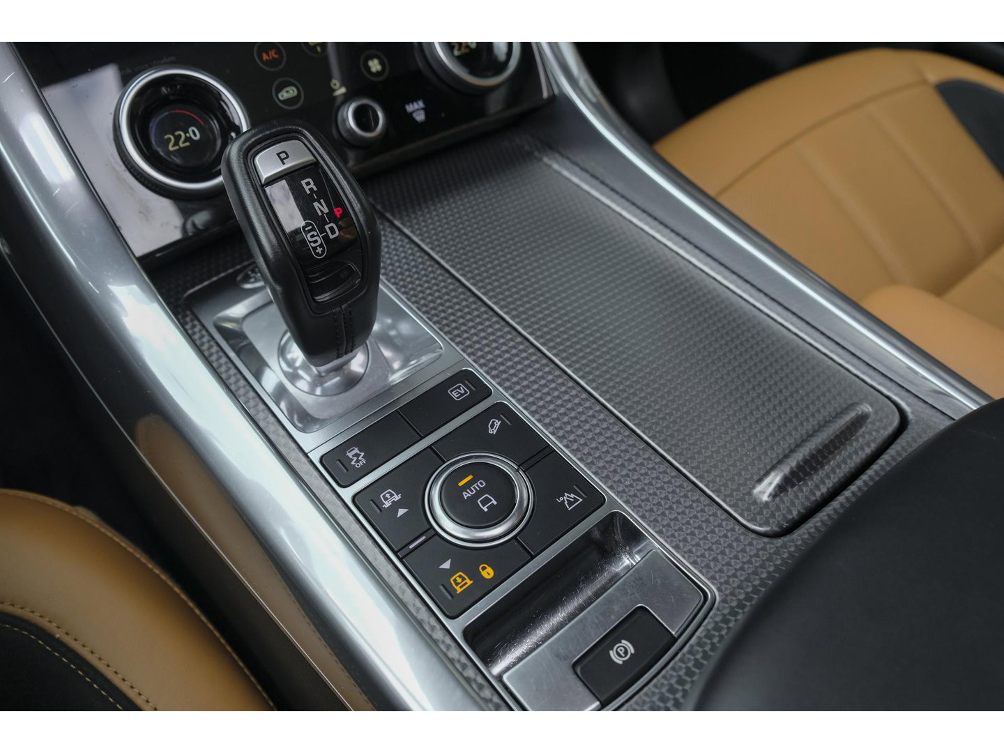 Land Rover Range Rover Sport P400e 404pk HSE Dynamic Panoramadak *BTW* Trekhaak Black pack Meridian 21" LMV
