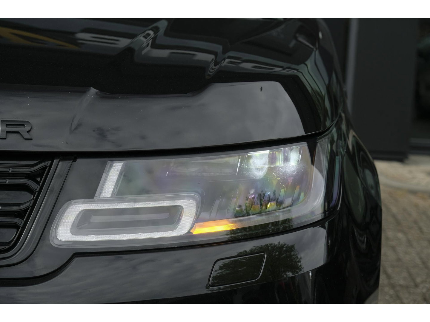 Land Rover Range Rover Sport P400e 404pk HSE Dynamic Panoramadak *BTW* Trekhaak Black pack Meridian 21" LMV