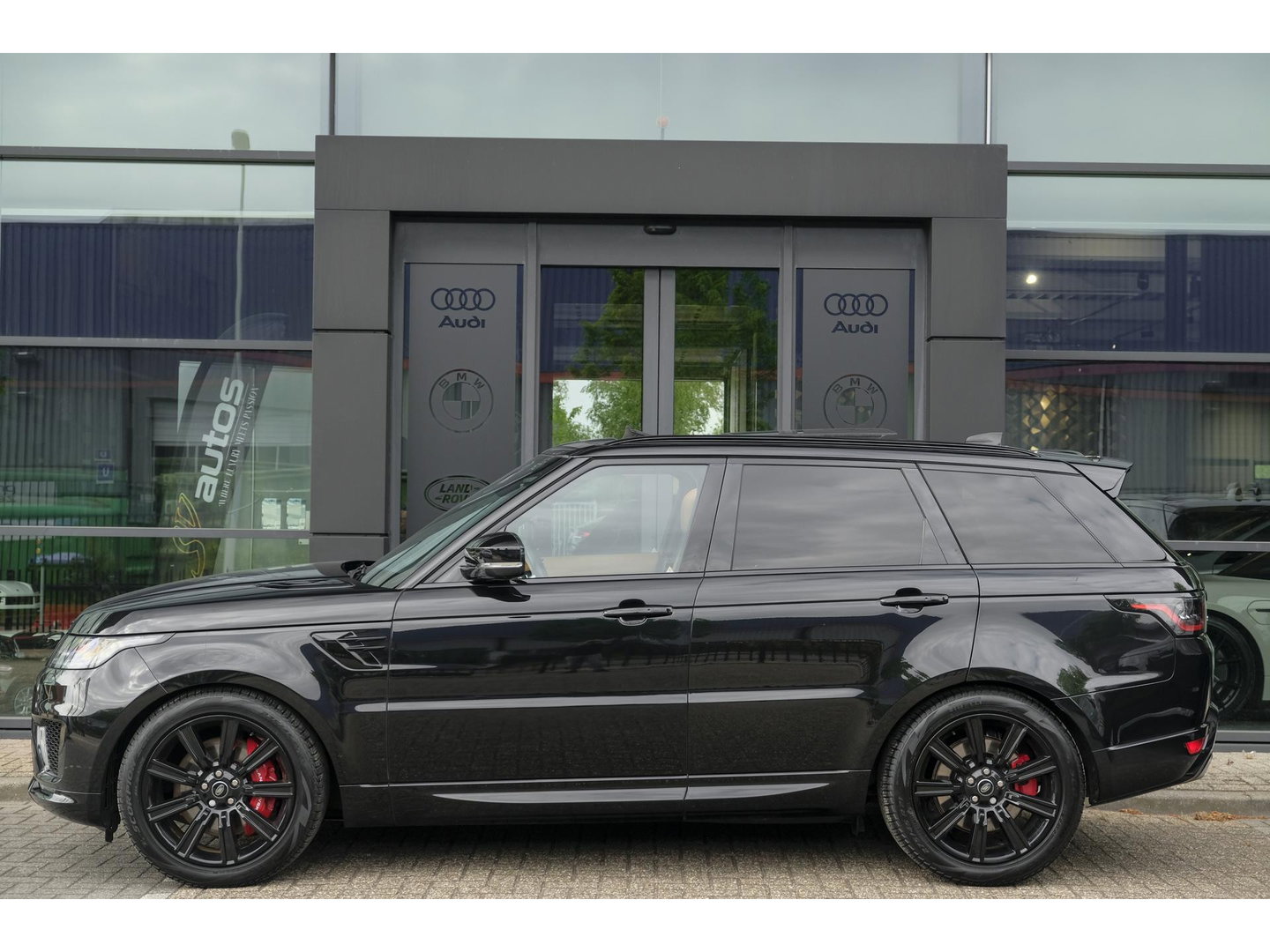 Land Rover Range Rover Sport P400e 404pk HSE Dynamic Panoramadak *BTW* Trekhaak Black pack Meridian 21" LMV