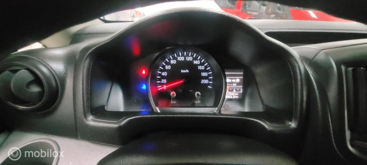 Nissan NV200