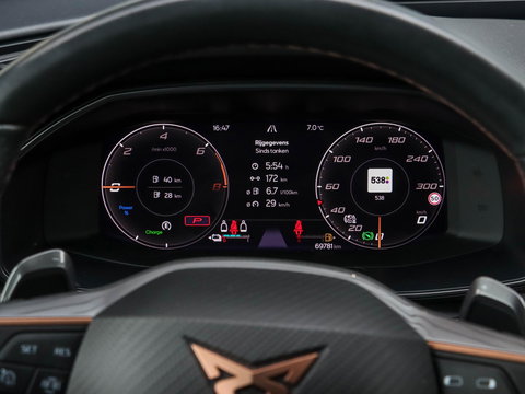CUPRA Formentor 1.4 e-Hybrid VZ Performance SOH 95% 245pk Sportstoelen Camera Dealeronderhouden