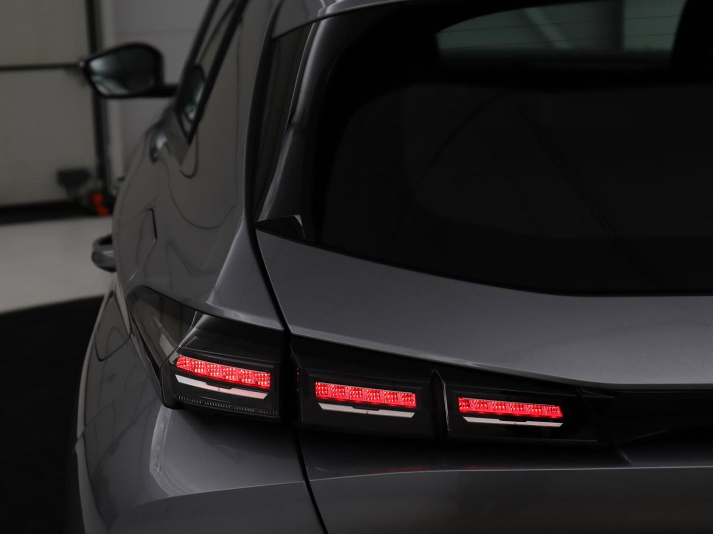 Peugeot 308 1.6 Plug-in Hybrid 180 Active Pack Business | SOH 95,4% | Carplay | Full LED | Cruise control | Parkeerhulp | Climate control | Digital Cockpit | PHEV
