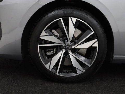 Peugeot 308 1.6 Plug-in Hybrid 180 Active Pack Business | SOH 95,4% | Carplay | Full LED | Cruise control | Parkeerhulp | Climate control | Digital Cockpit | PHEV