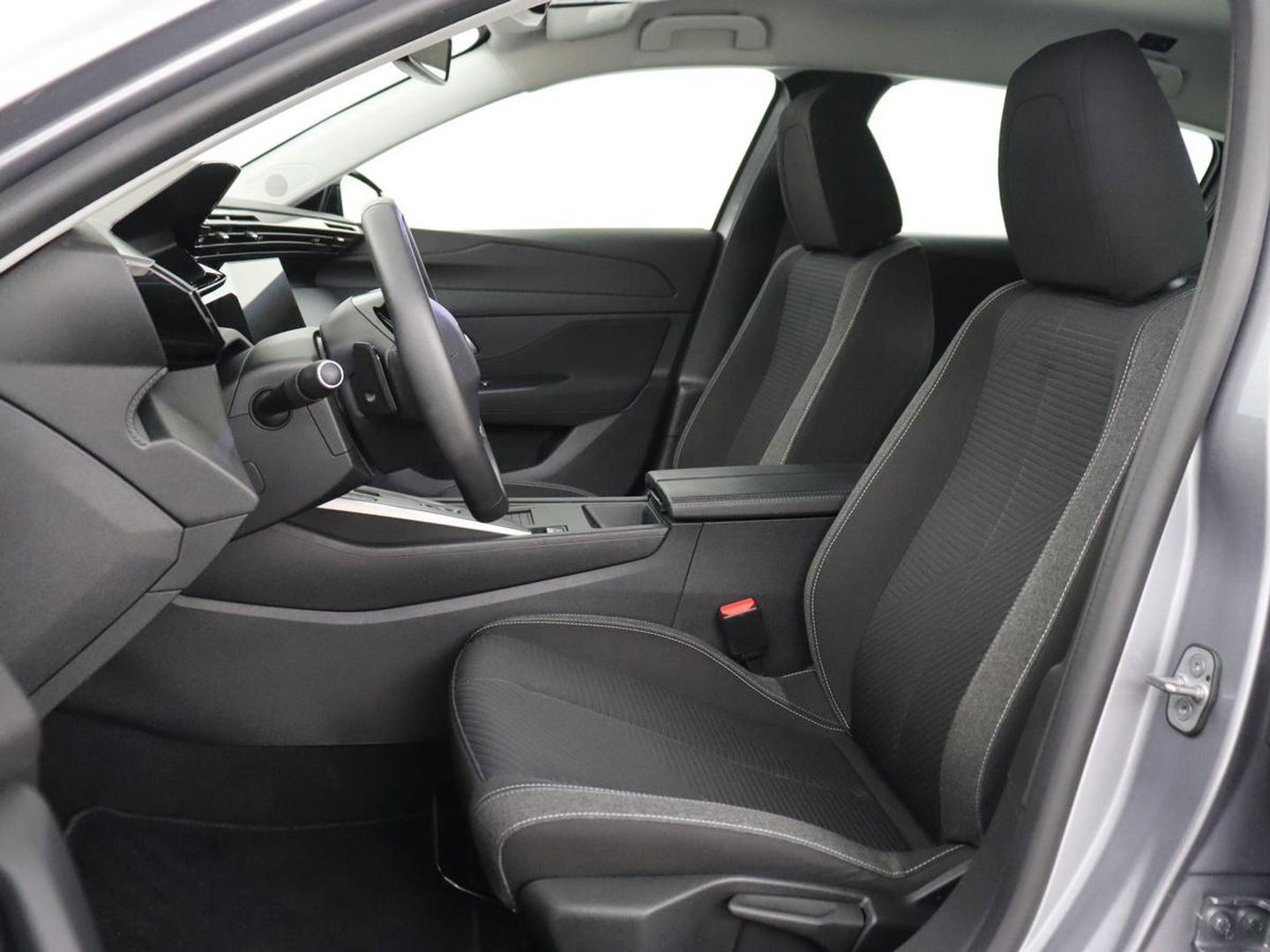 Peugeot 308 1.6 Plug-in Hybrid 180 Active Pack Business | SOH 95,4% | Carplay | Full LED | Cruise control | Parkeerhulp | Climate control | Digital Cockpit | PHEV