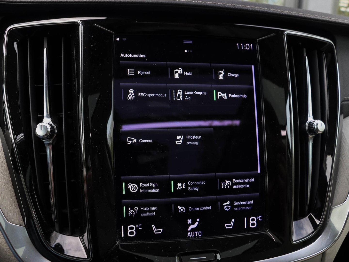 Volvo V60 T6 Plug-in hybrid AWD Inscription | SoH 95,9%