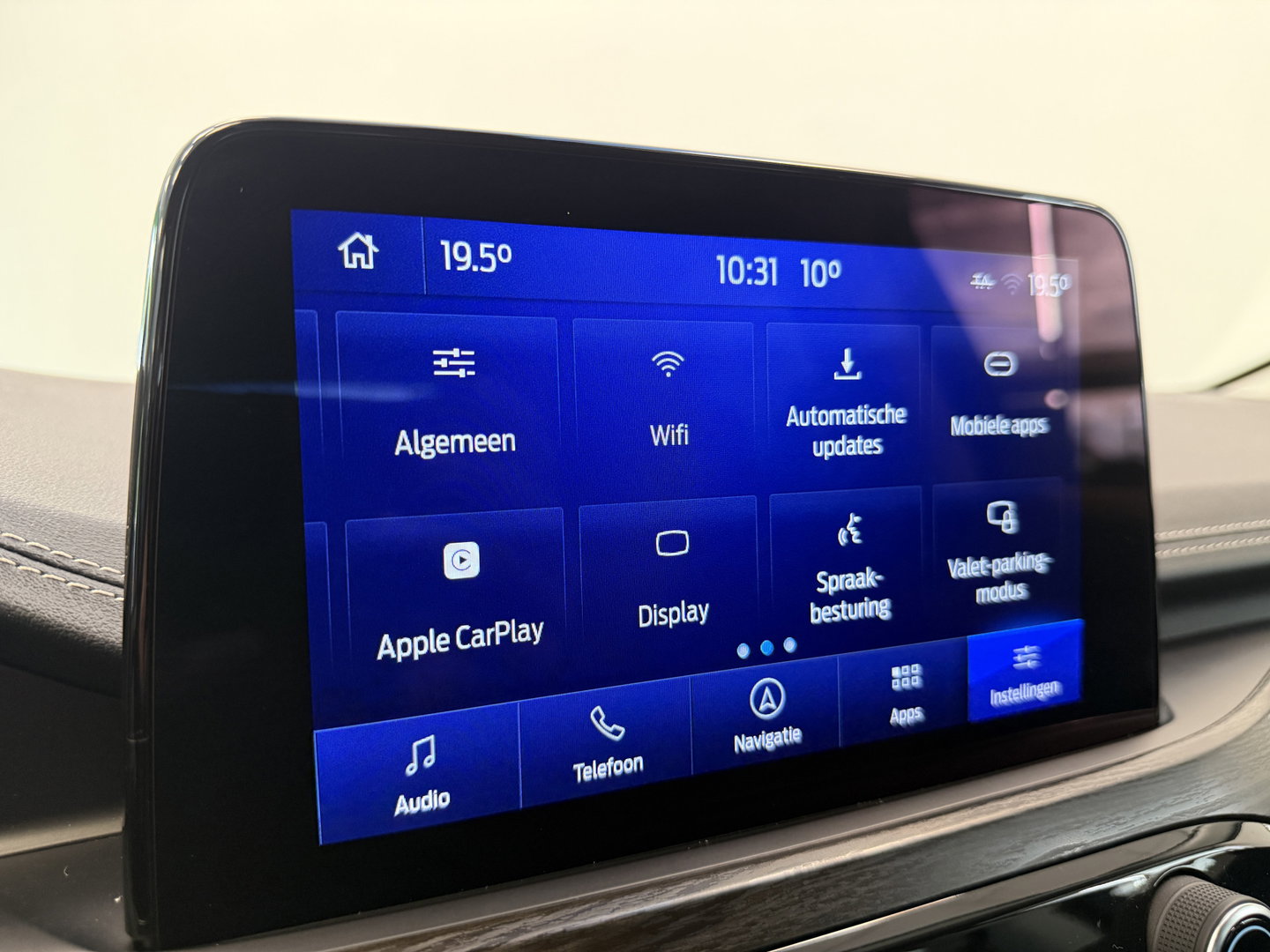 Ford Kuga 2.5 PHEV Vignale B&O Verwarmde achterbank Elec klep 24 Maanden garantie* (Vraag naar de voorwaarden)