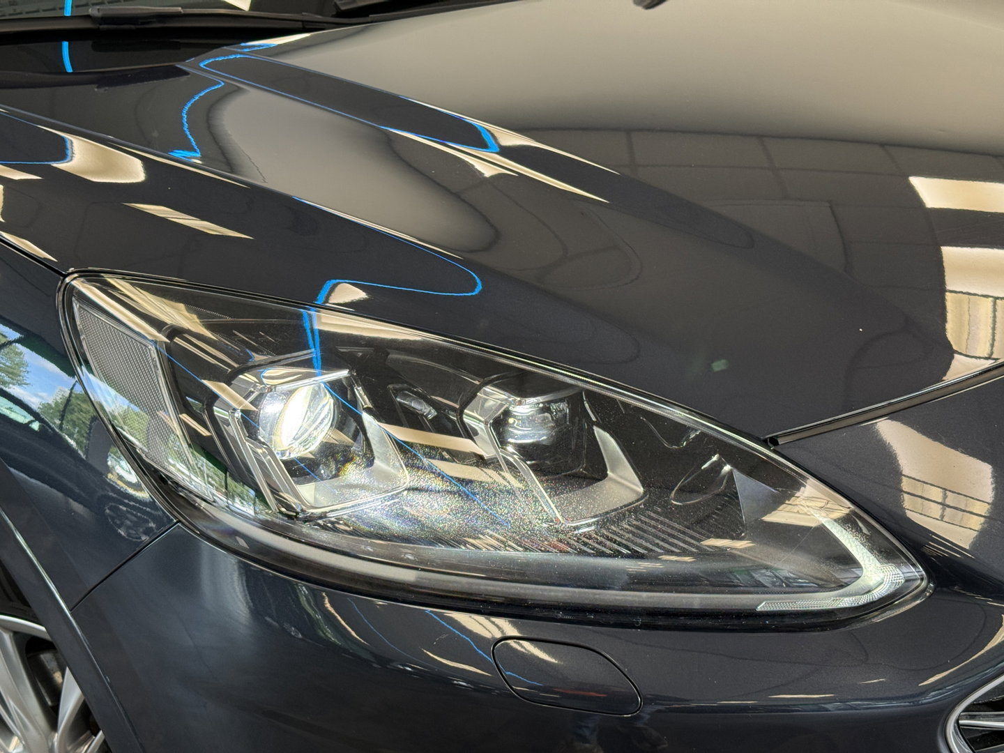 Ford Kuga 2.5 PHEV Vignale B&O Verwarmde achterbank Elec klep 24 Maanden garantie* (Vraag naar de voorwaarden)