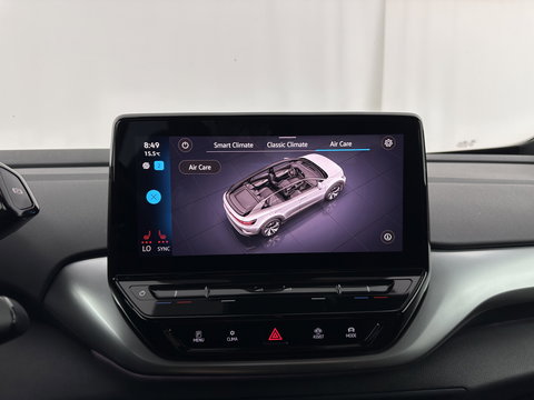 Volkswagen ID.4 Business 77 kWh [ 3-Fase-11kW ] {SOH-83%} (INCL.BTW) *LEATHER-FABRIC | ADAPTIVE-CRUISE | FULL-LED | HEATED-COMFORTSEATS | KEYLESS | CAMERA | DIGI-COCKPIT | DAB | NAVI-FULLMAP | PRIVACY-GLASS | ECC | PDC | TOWBAR | 19''ALU*