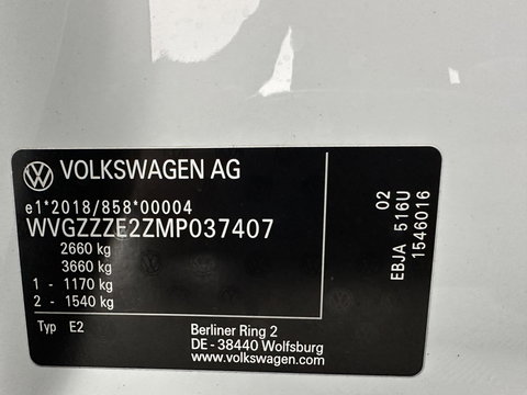 Volkswagen ID.4 Business 77 kWh [ 3-Fase-11kW ] {SOH-83%} (INCL.BTW) *LEATHER-FABRIC | ADAPTIVE-CRUISE | FULL-LED | HEATED-COMFORTSEATS | KEYLESS | CAMERA | DIGI-COCKPIT | DAB | NAVI-FULLMAP | PRIVACY-GLASS | ECC | PDC | TOWBAR | 19''ALU*