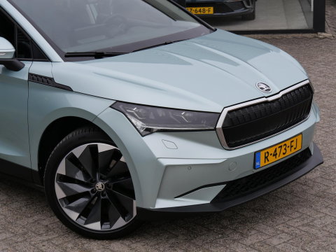 Škoda Enyaq iV 60/ LEER/ ASSISTENTIE PACK/ COMFORT PACK/ LICHT PACK/ 21INCH VELGEN/ SOH 92%