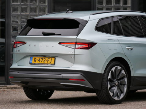 Škoda Enyaq iV 60/ LEER/ ASSISTENTIE PACK/ COMFORT PACK/ LICHT PACK/ 21INCH VELGEN/ SOH 92%