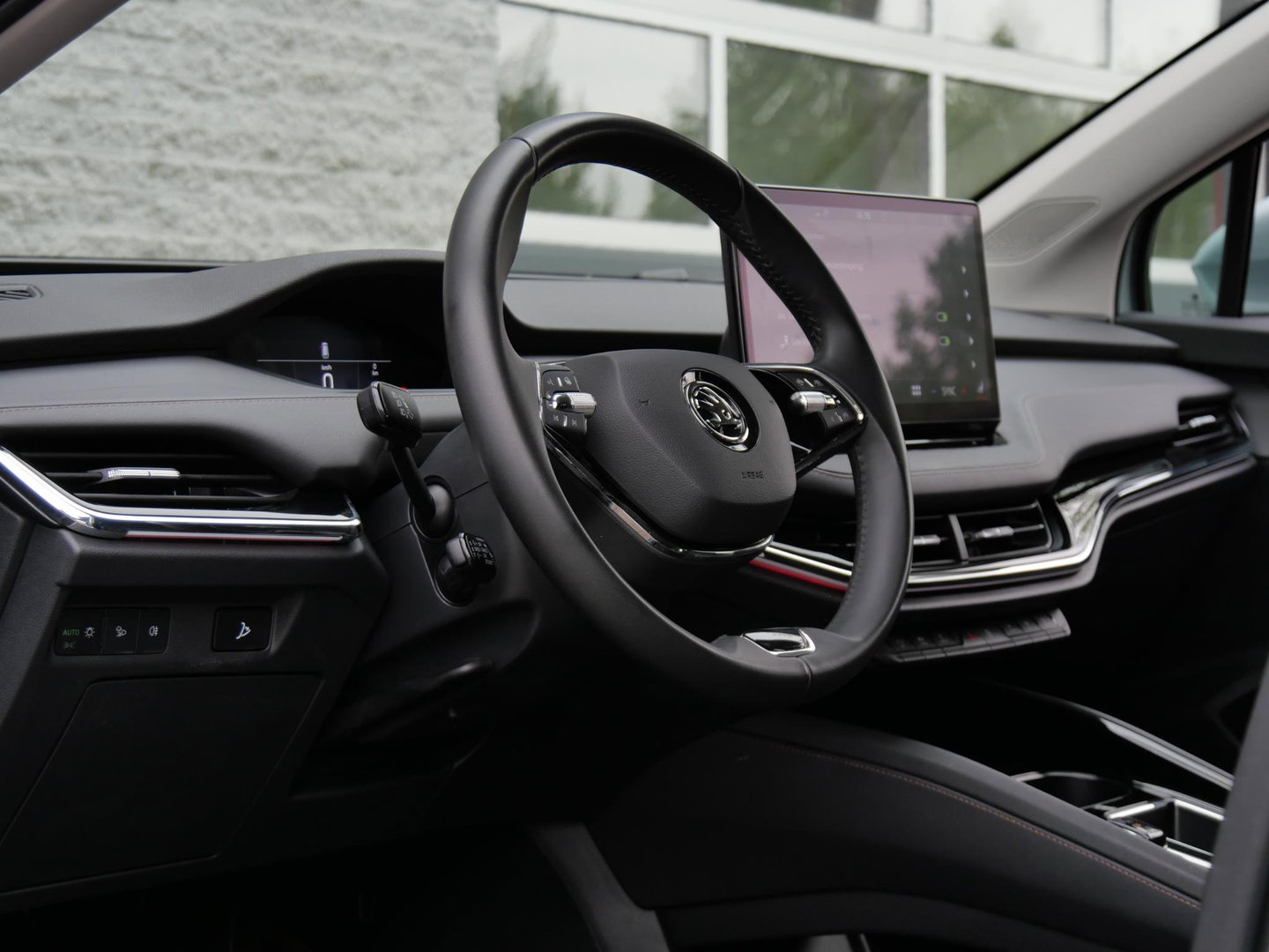 Škoda Enyaq iV 60/ LEER/ ASSISTENTIE PACK/ COMFORT PACK/ LICHT PACK/ 21INCH VELGEN/ SOH 92%